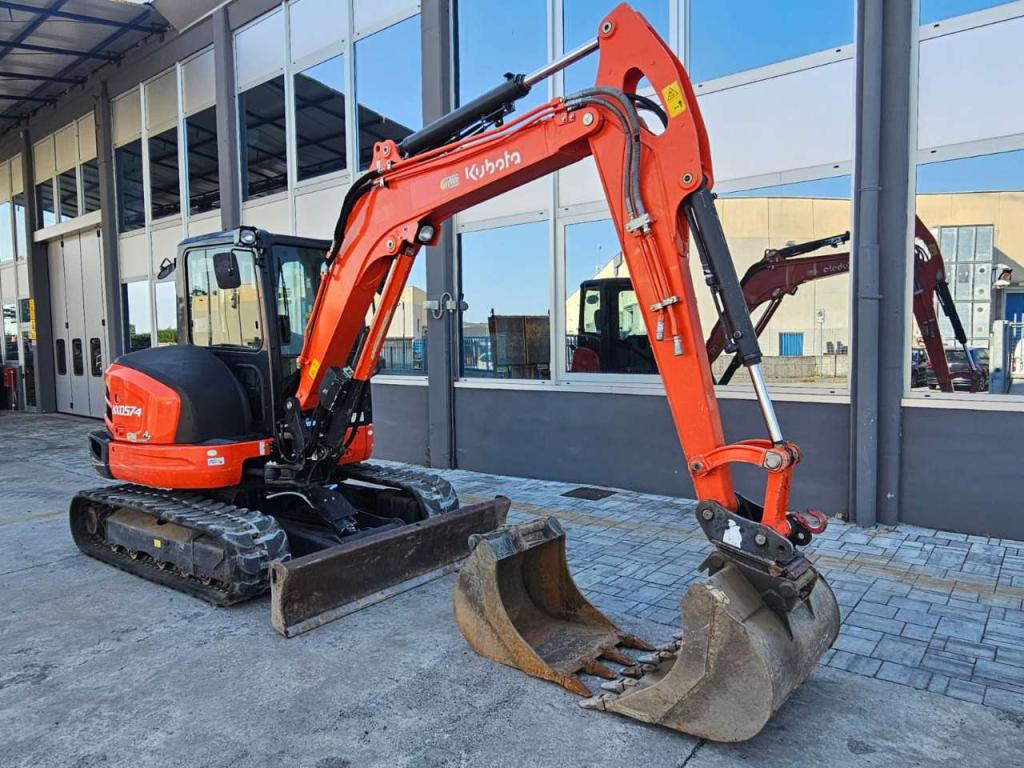 Kubota kx057-4 Photo 8