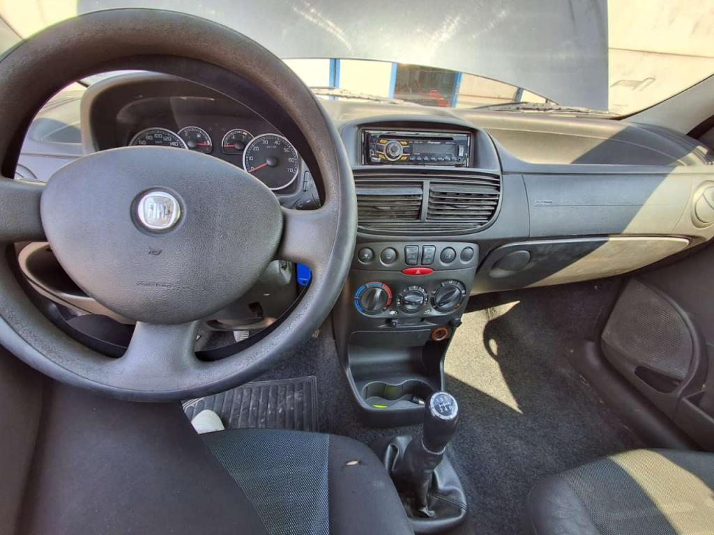 Fiat punto Photo 11