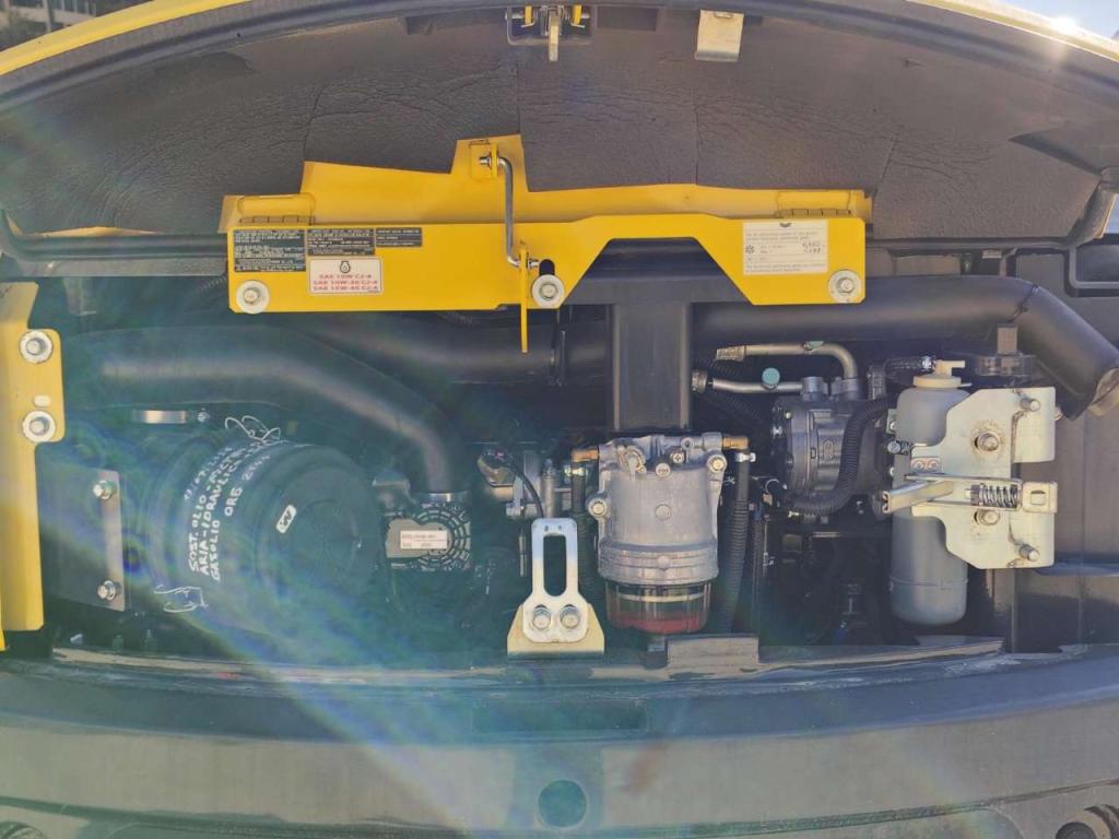 Yanmar VIO 82 Photo 10