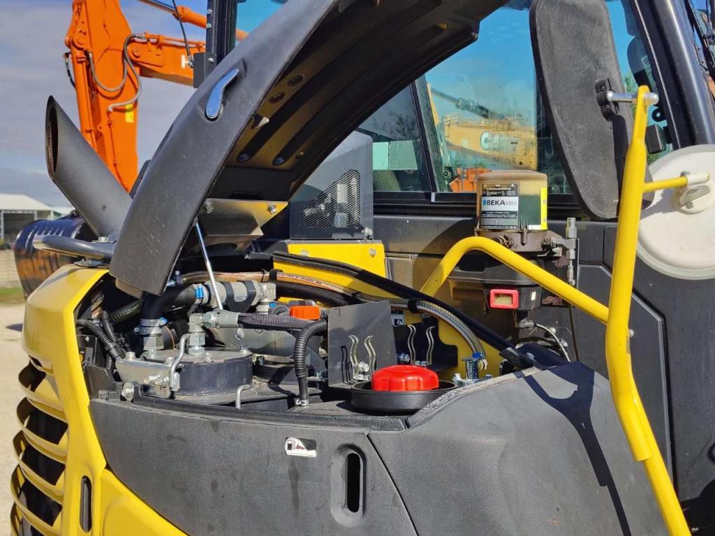 Yanmar VIO 82 Photo 11