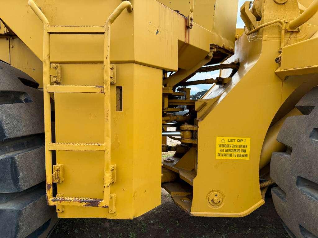 Caterpillar 988B - Dutch Machine / Top Condition! Photo 23