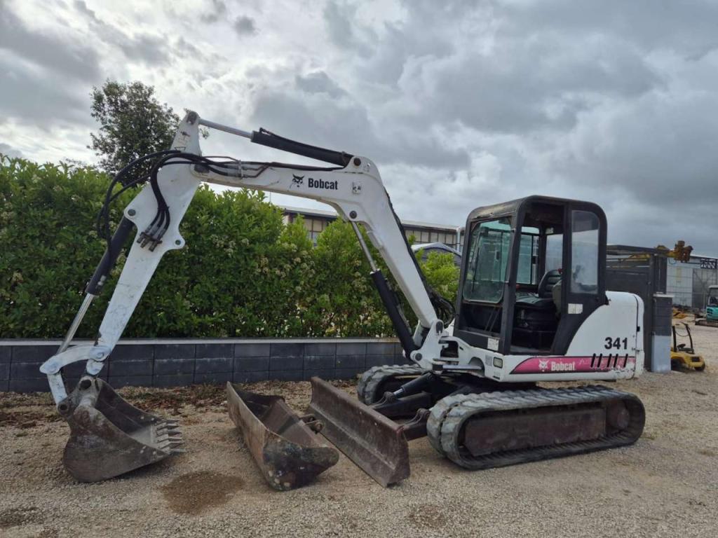 Bobcat 341D Photo 1