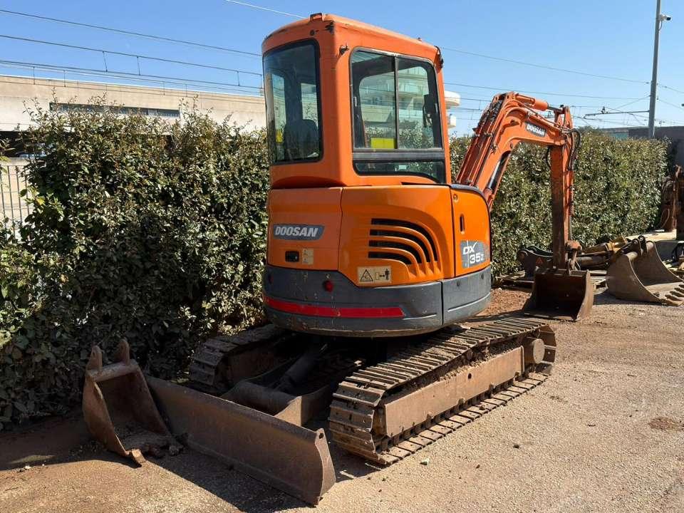 Doosan DX35Z Photo 2