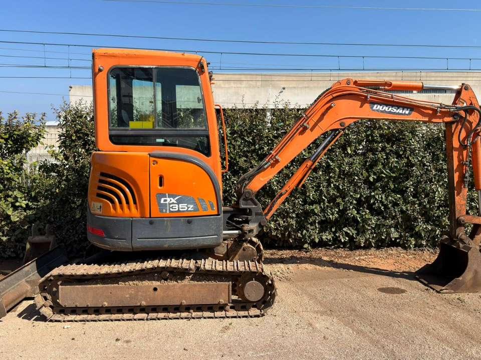 Doosan DX35Z Photo 3