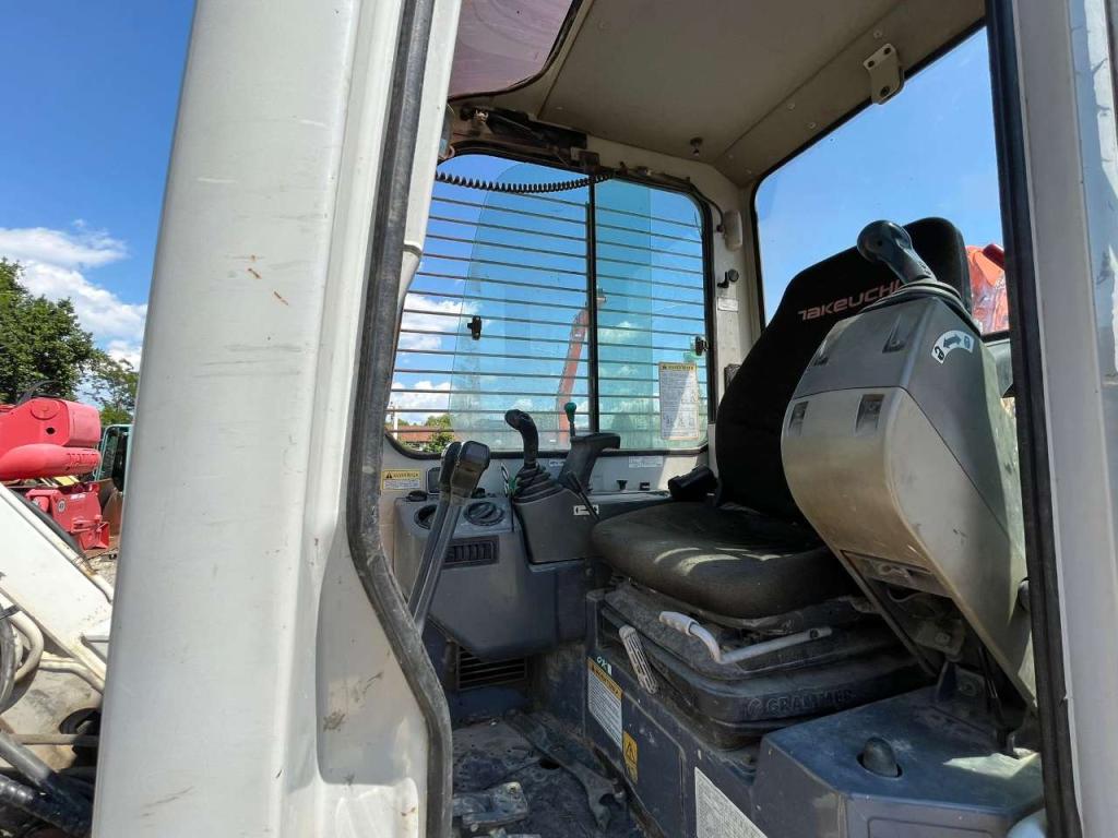 Takeuchi TB 138 FR Photo 6