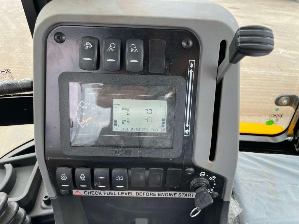 JCB 3DX 4x4 A/C Hammerlines Photo 21