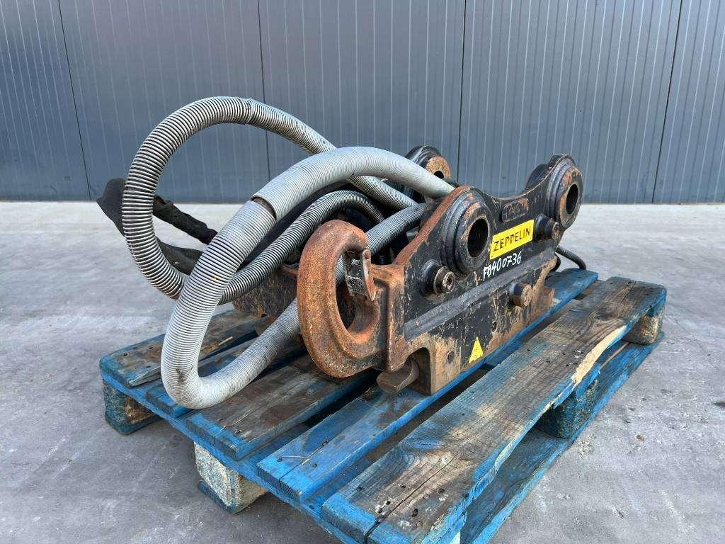 OilQuick OQ65 - M314F / M316F / M318F Photo 1