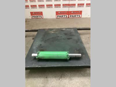 Piston de direction pour Merlo P28.8 en vente par Massucco T. Srl Area Ricambi