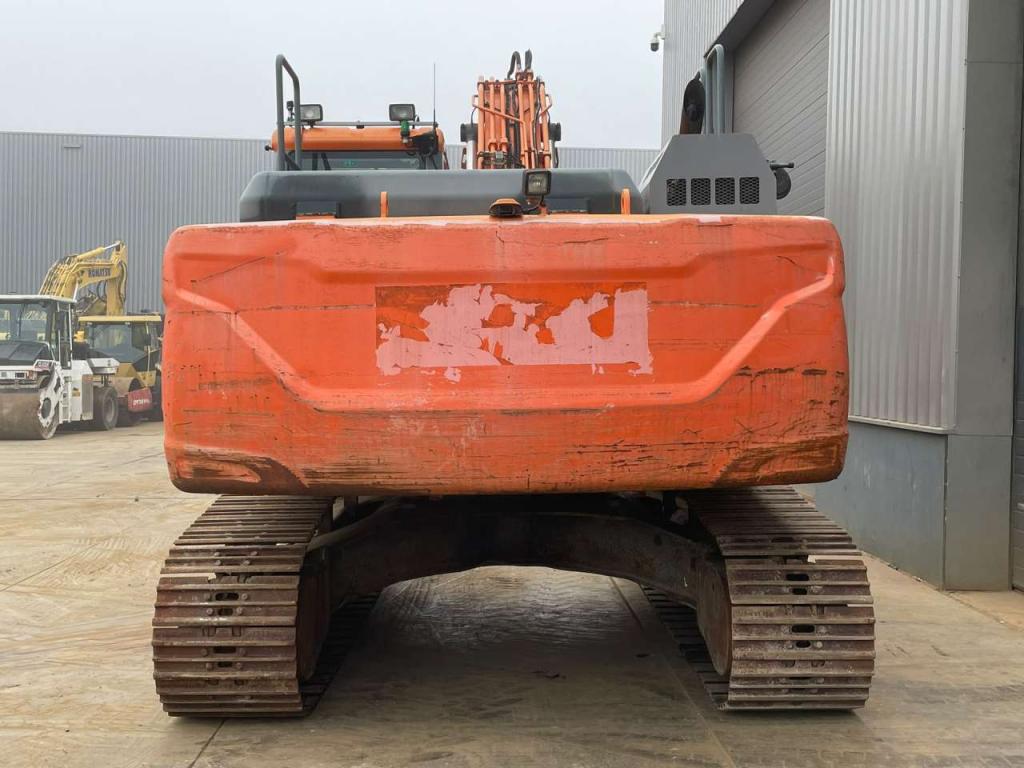 Doosan DX255LC-5 Photo 4