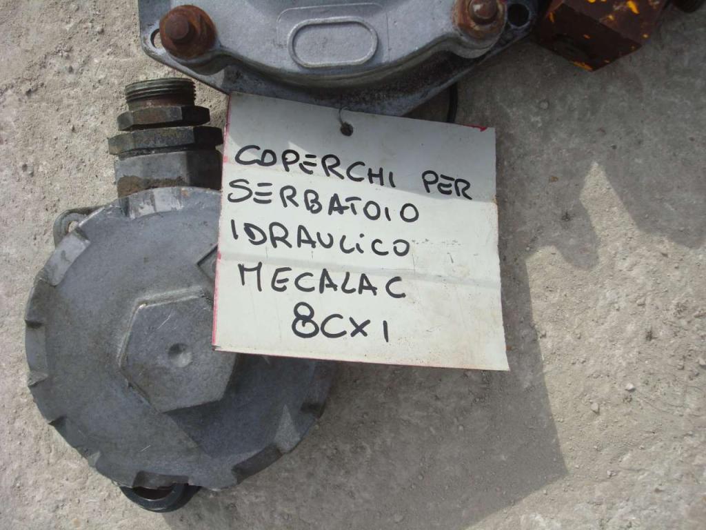 Couverture pour per Serbatoio Idraulico Mecalac 8CXI Photo 4