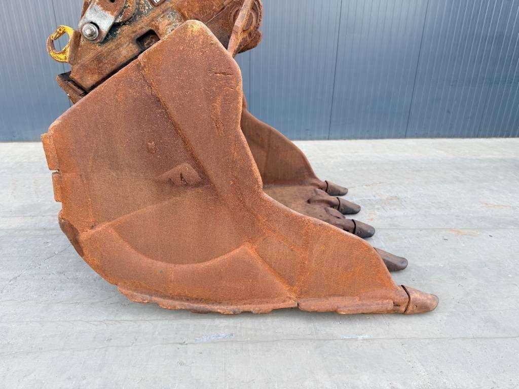 Caterpillar 352F Photo 16