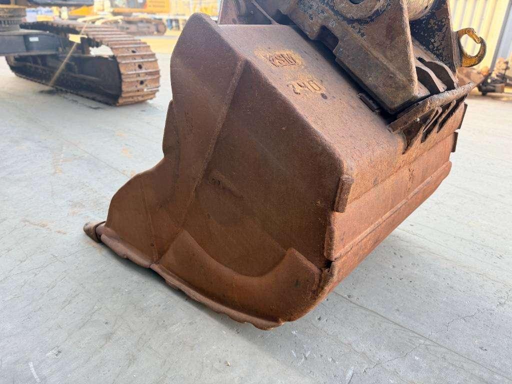 Caterpillar 352F Photo 21