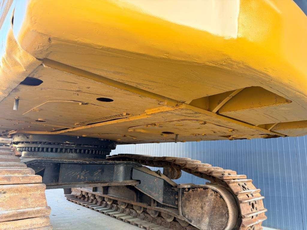 Caterpillar 352F Photo 30