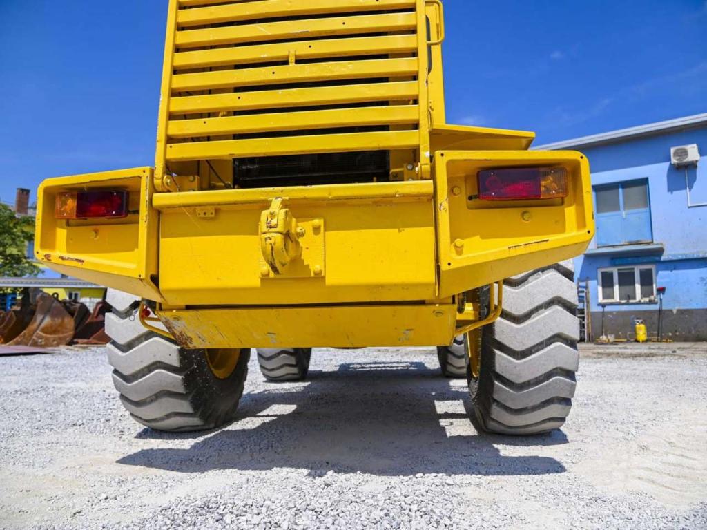 Volvo 4300 Photo 11