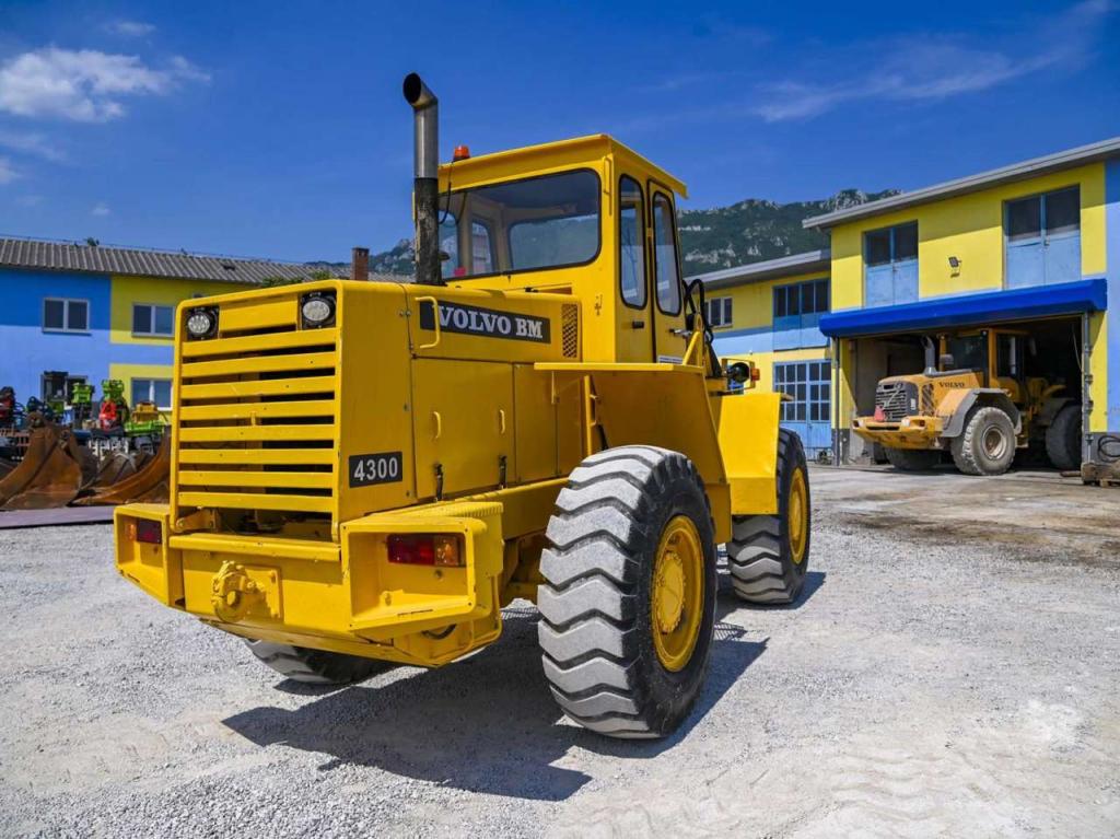 Volvo 4300 Photo 2