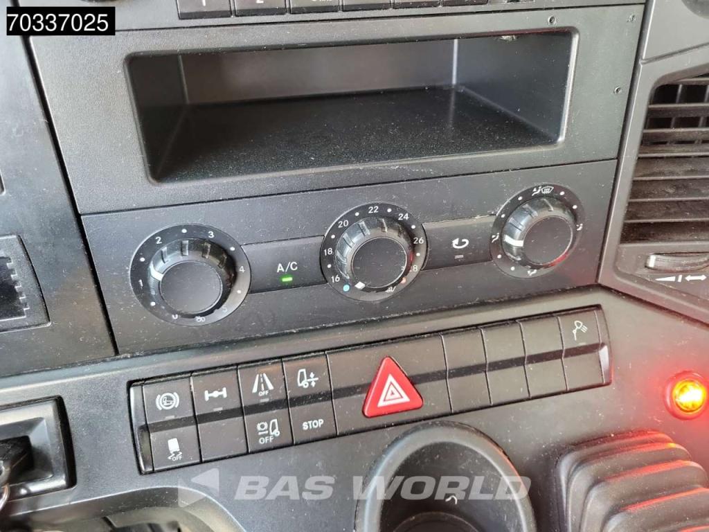 Mercedes-Benz Antos 2124 4X2 2t Tailgate 6-Cylinder Automatic Euro 6 Photo 18