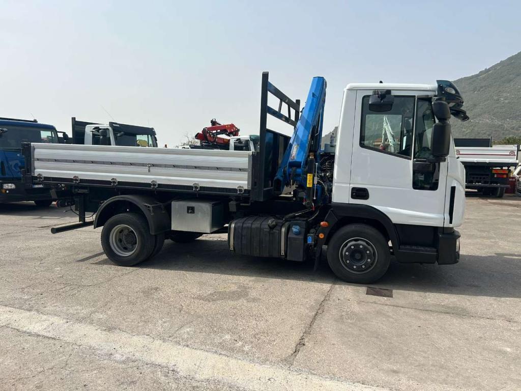 Iveco EUROCARGO 120-190L Photo 10
