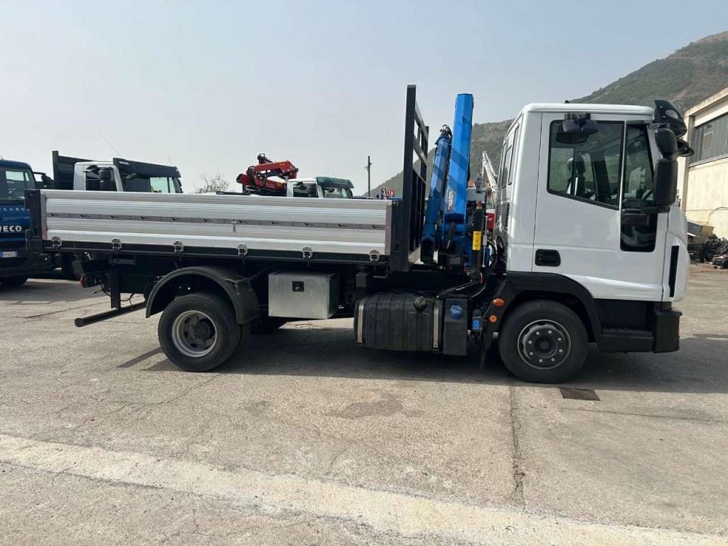 Iveco EUROCARGO 120-190L Photo 11