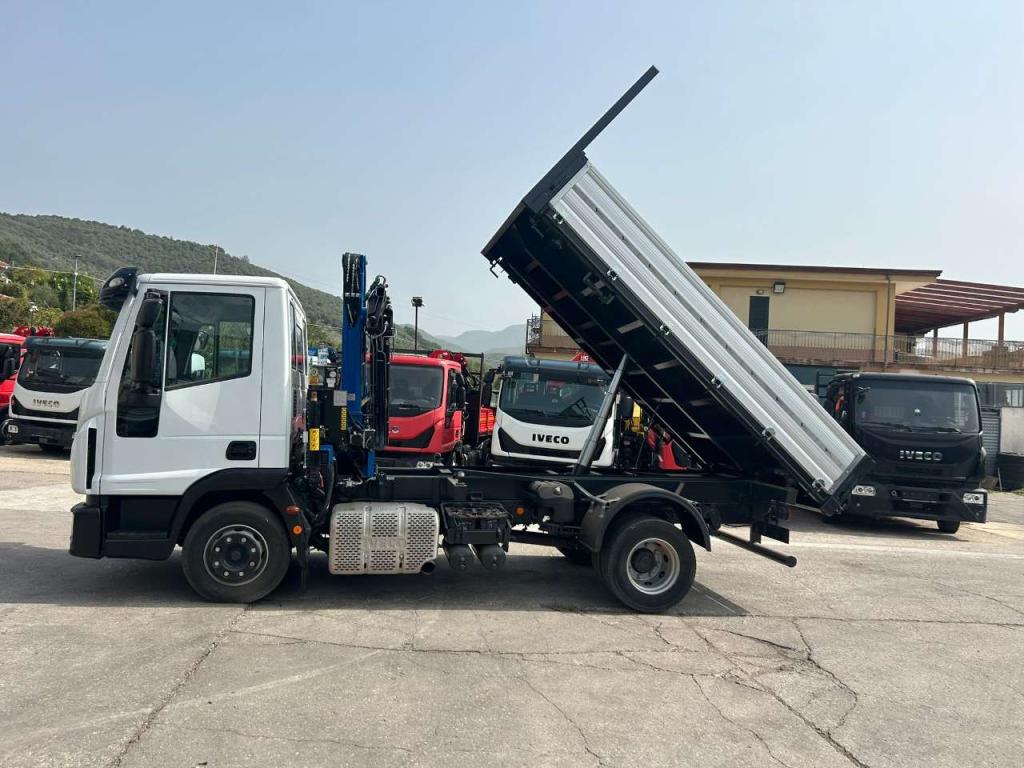 Iveco EUROCARGO 120-190L Photo 23