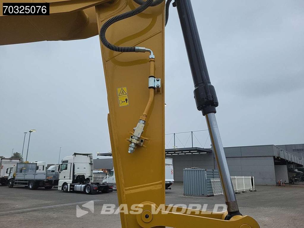 Caterpillar 321 Photo 11