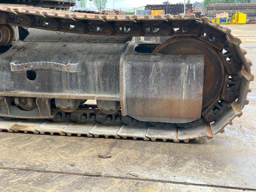 Caterpillar 330 07A Photo 16