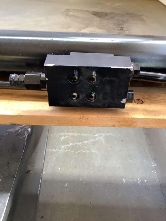 Piston pour Manitou 180 ATJ Photo 4