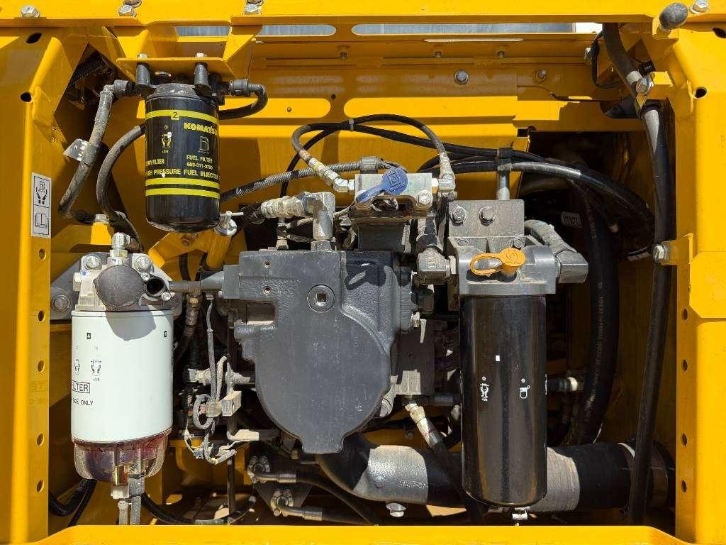 Komatsu PC210LC-10M0 - New / Unused / Hammer Lines Photo 22