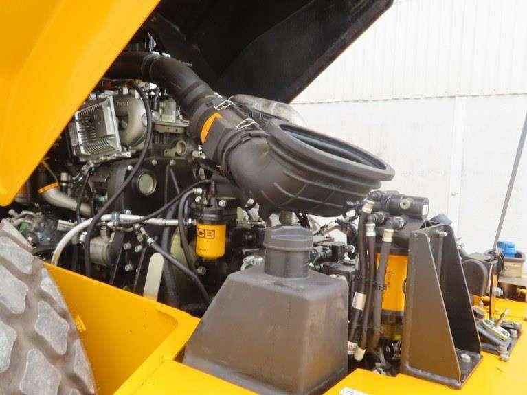 JCB VM138D Photo 9