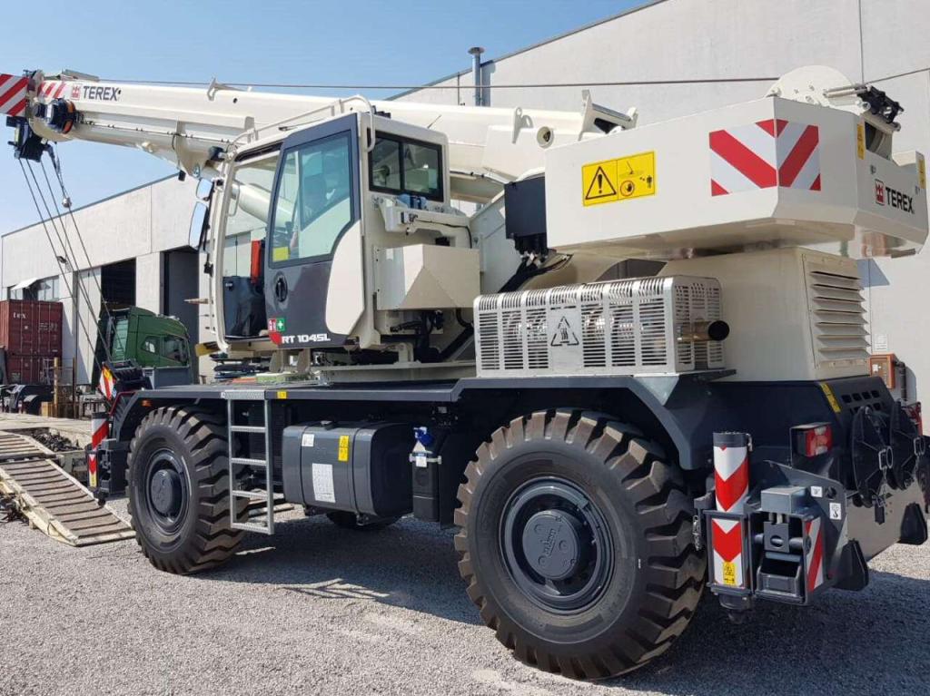 Terex RT1045L Photo 1