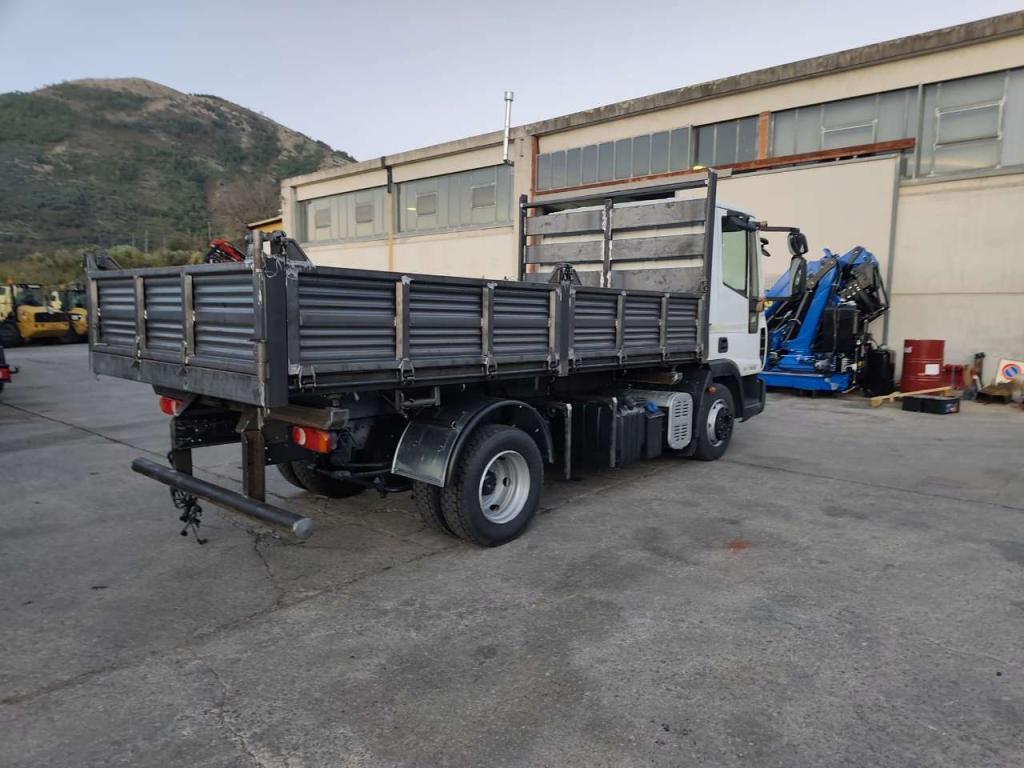 Iveco EUROCARGO 100E18 Photo 6
