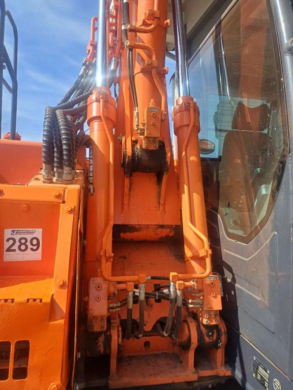 Doosan DX140LCR-3 Photo 13