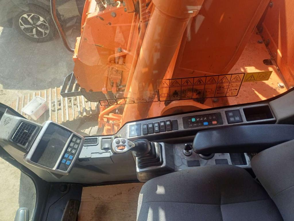 Doosan DX140LCR-3 Photo 8