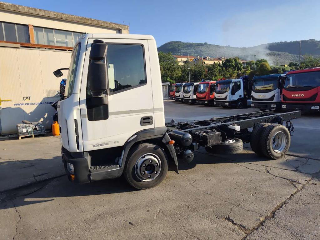 Iveco EUROCARGO 100E18 Photo 28
