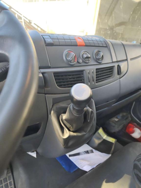 Iveco EUROCARGO 100E18 Photo 3