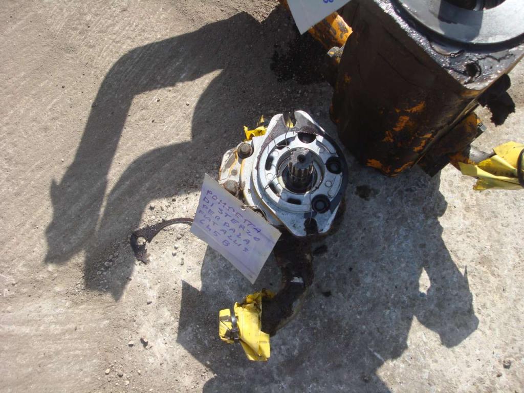 Pompe hydraulique pour Fiat Allis 645B Photo 2