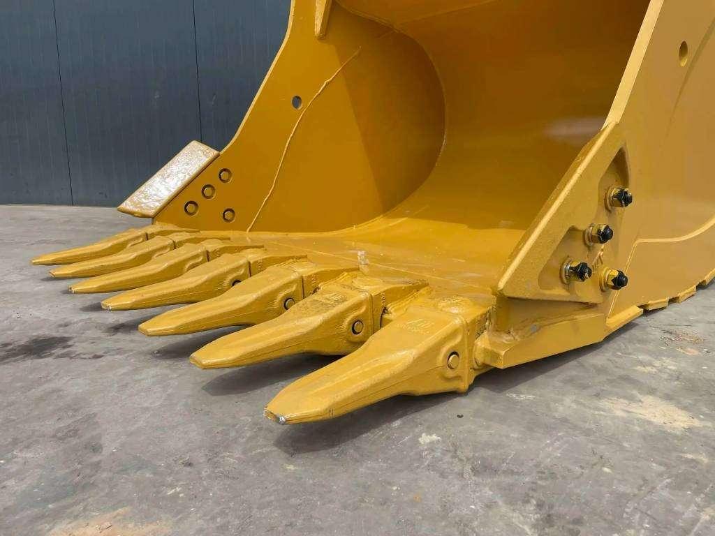 Caterpillar 352 - TB Photo 20