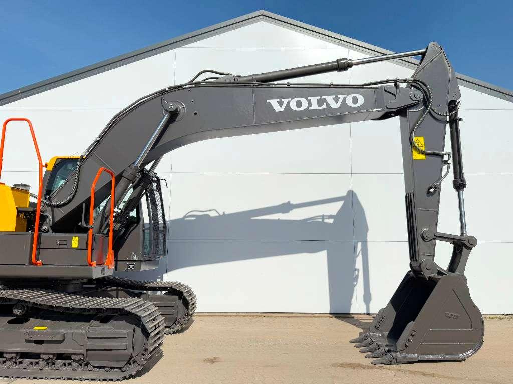 Volvo EC210 NEW / UNUSED (EC220DL) Photo 11