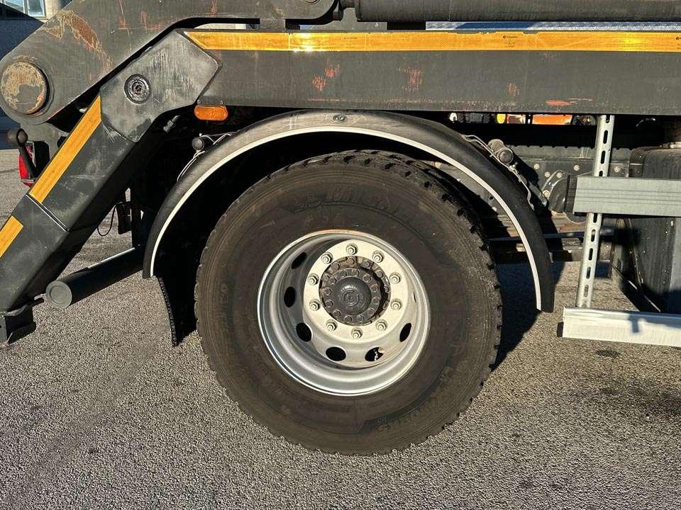 Iveco EUROCARGO 180-280 4x2 Photo 12