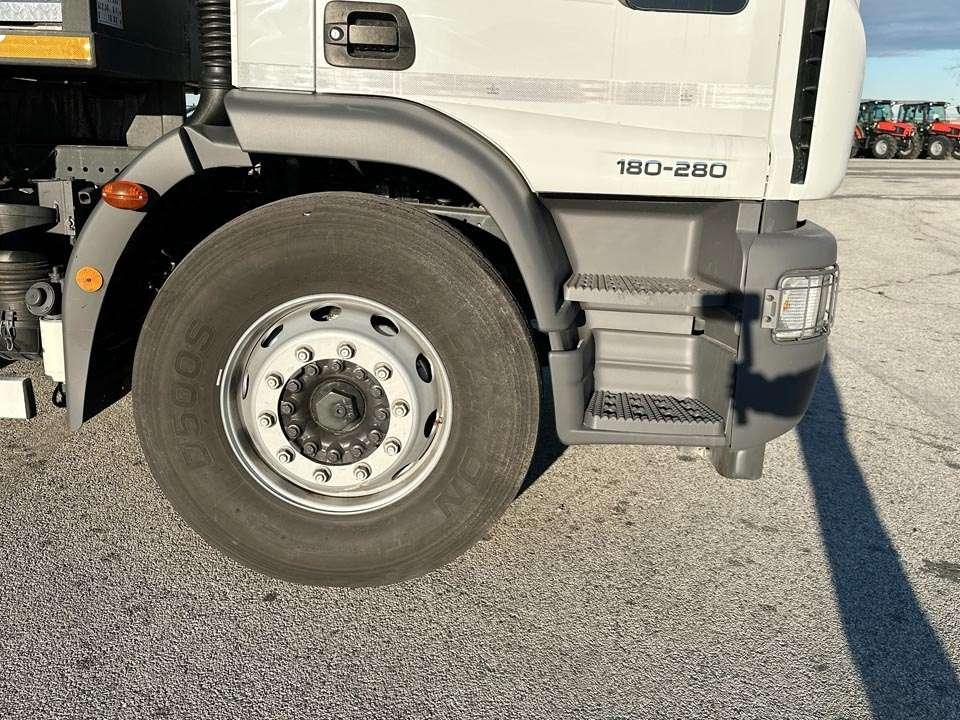 Iveco EUROCARGO 180-280 4x2 Photo 14