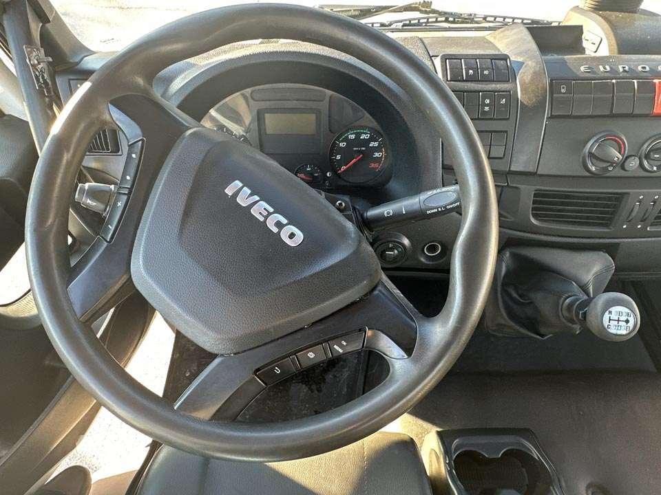 Iveco EUROCARGO 180-280 4x2 Photo 21