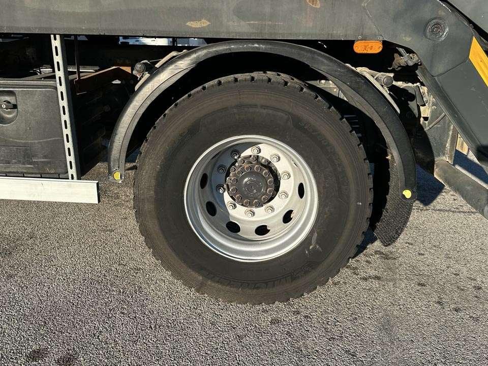Iveco EUROCARGO 180-280 4x2 Photo 8