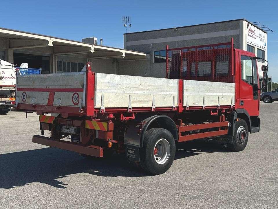 Iveco Eurocargo 100E18 4X2 Photo 22