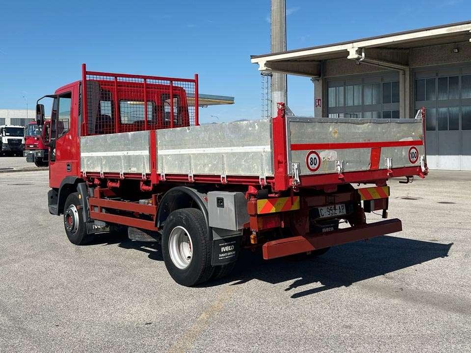 Iveco Eurocargo 100E18 4X2 Photo 3