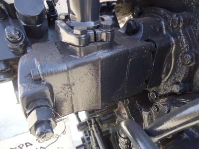 Pompe hydraulique de transmission pour New Holland W270 en vente par OLM 90 Srl