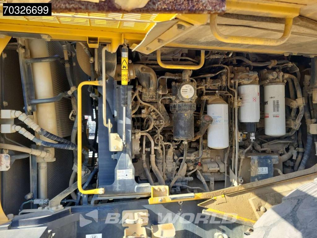 Komatsu WA470 -8E0 Photo 21
