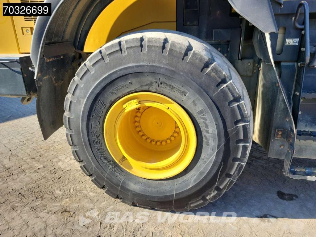 Komatsu WA470 -8E0 Photo 28