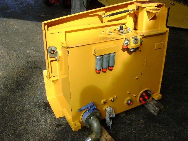 Réservoir de huile pour Liebherr 632 Photo 2