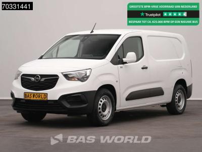 Opel Combo 102pk L2 XL Airco Cruise Navi Trekhaak L2H1 Airco Trekhaak Cruise control en vente par BAS World B.V.