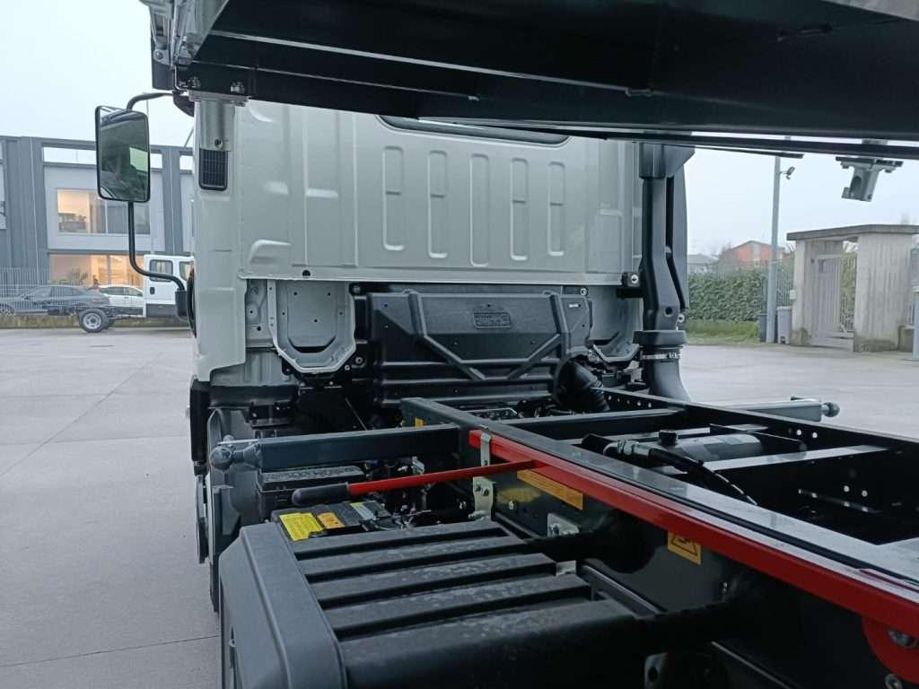Isuzu M27  GENERATION 2 3000 cc CASSONE RIBALTABILE Photo 7