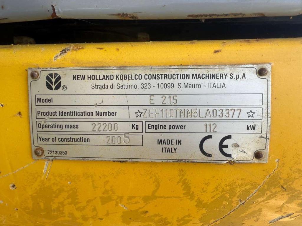 New Holland E215 Photo 19